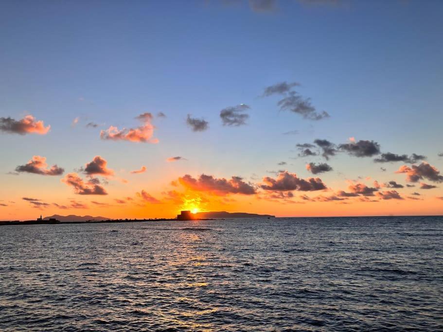Appartamento Vista Mare Trapani Exteriör bild